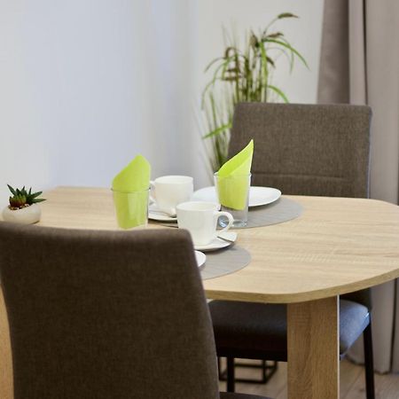 Sport Centrum Apartman Papa Ngoại thất bức ảnh