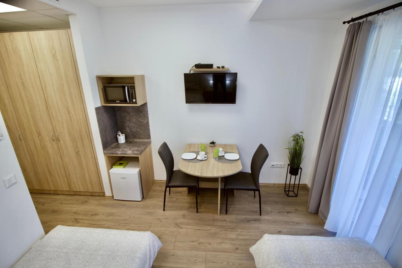 Sport Centrum Apartman Papa Ngoại thất bức ảnh